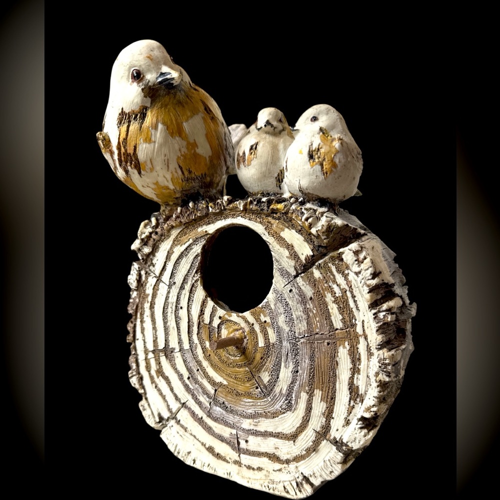 Beautiful Decorative Resin Birdhouse w/Mother bird and 2 babies. (2-J)